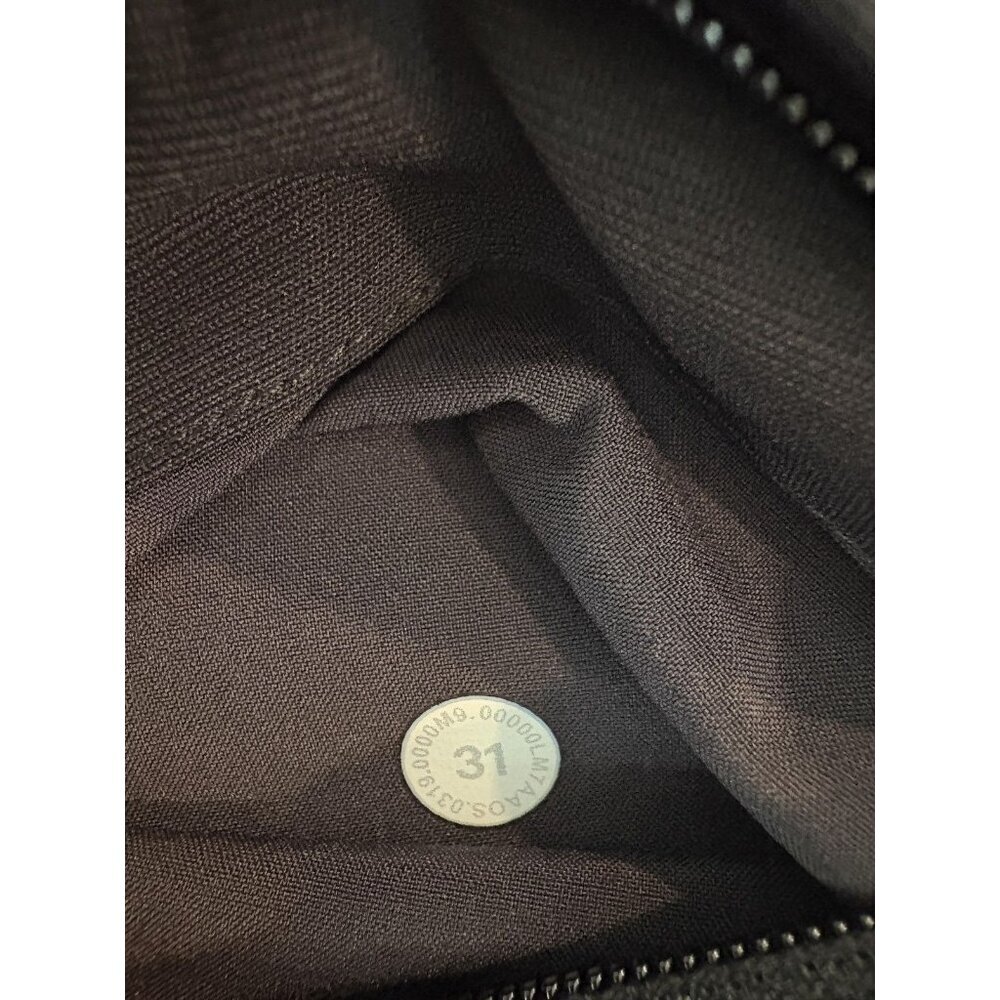 Lululemon Shorts Mens 31 Athletic 9 Inch Zip Pocket Stretch Performance Gym - Picture 6 of 6
